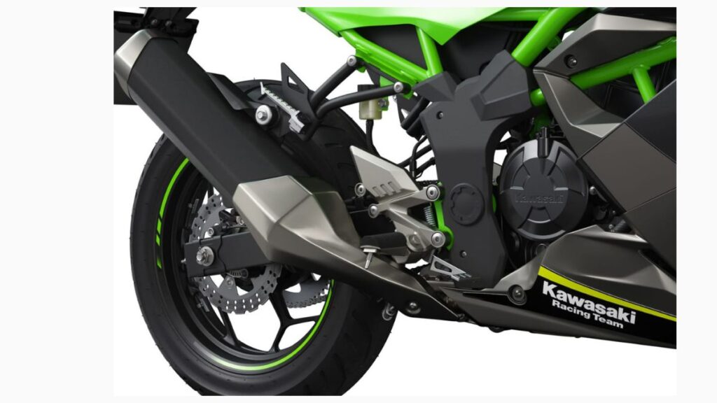 kawasaki Bike under 2 lakh
