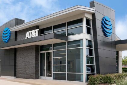 Act fast – get an extra $100 gift card with your fiber internet in AT&T's latest flash sale Act fast – get an extra $100 gift card with your fiber internet in AT&T's latest flash sale