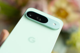 If Google wants the Pixel 10 to beat the iPhone 17, I think it should bring back its best-ever feature