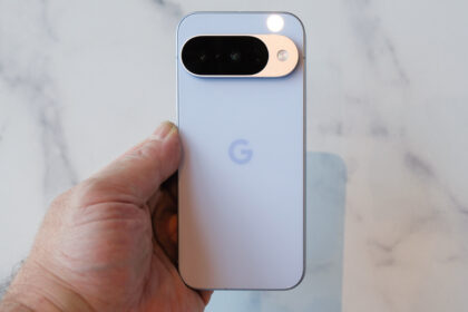 Google Pixel 10 vs Pixel 8: does a two-year-old Pixel still make sense?