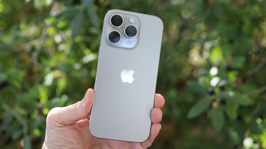5 ways the iPhone 17 Air could beat the Samsung Galaxy S25 Edge