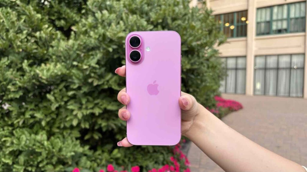 $699 for a 128GB iPhone 16? I think you can score a better deal – here’s how
