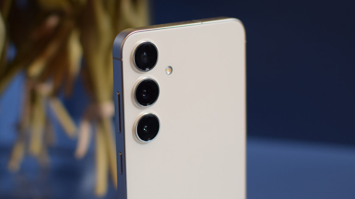 Finally! Here's exactly when One UI 8 will likely come to your older Galaxy phone or tablet Finally! Here's exactly when One UI 8 will likely come to your older Galaxy phone or tablet