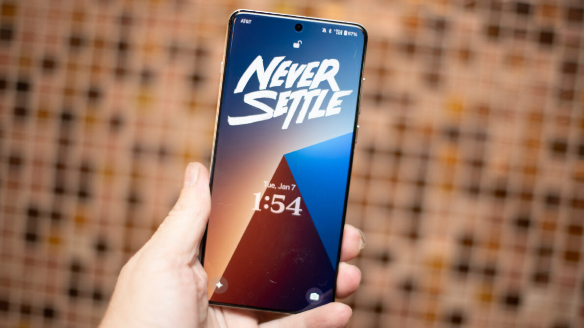 The OnePlus 15’s chipset should make it even more powerful than the Samsung Galaxy S25 Ultra The OnePlus 15’s chipset should make it even more powerful than the Samsung Galaxy S25 Ultra