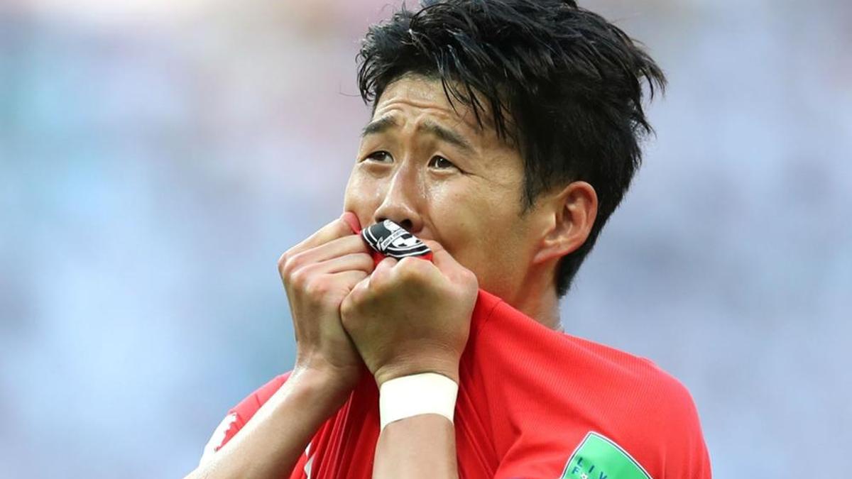 Son secures military service exemption with Asian Games Son secures military service exemption with Asian Games