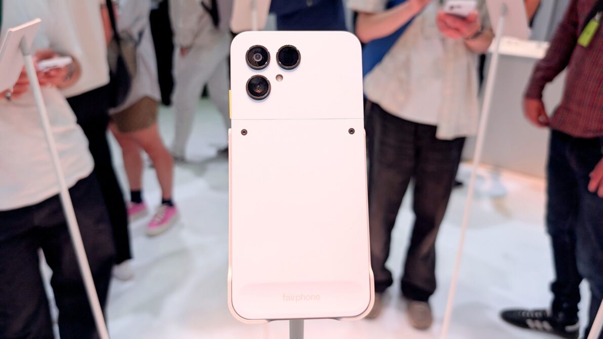 ‘Of course we’re looking into other markets’: Fairphone CEO on expansion plans and the unique challenges of the US market ‘Of course we’re looking into other markets’: Fairphone CEO on expansion plans and the unique challenges of the US market