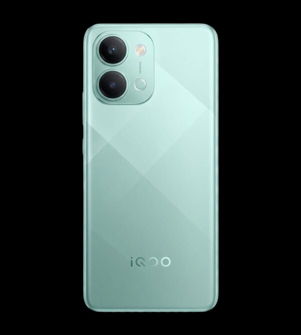 Vivo iQOO Z11x Price in Pakistan